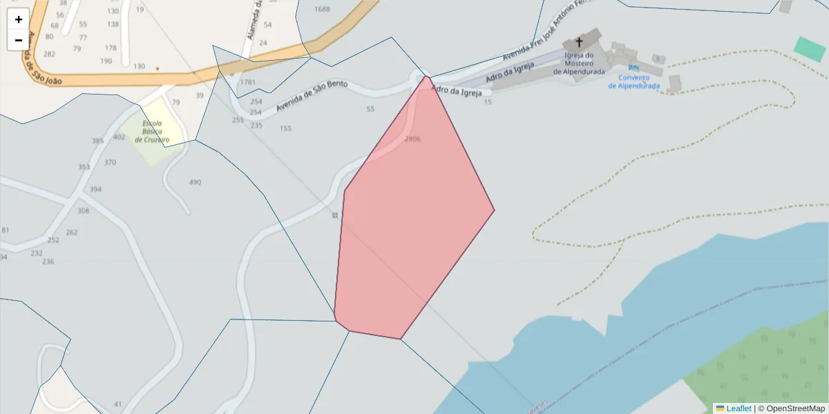 Mapa detalhado do código postal 4575-015 com limites, códigos postais vizinhos e agências dos correios