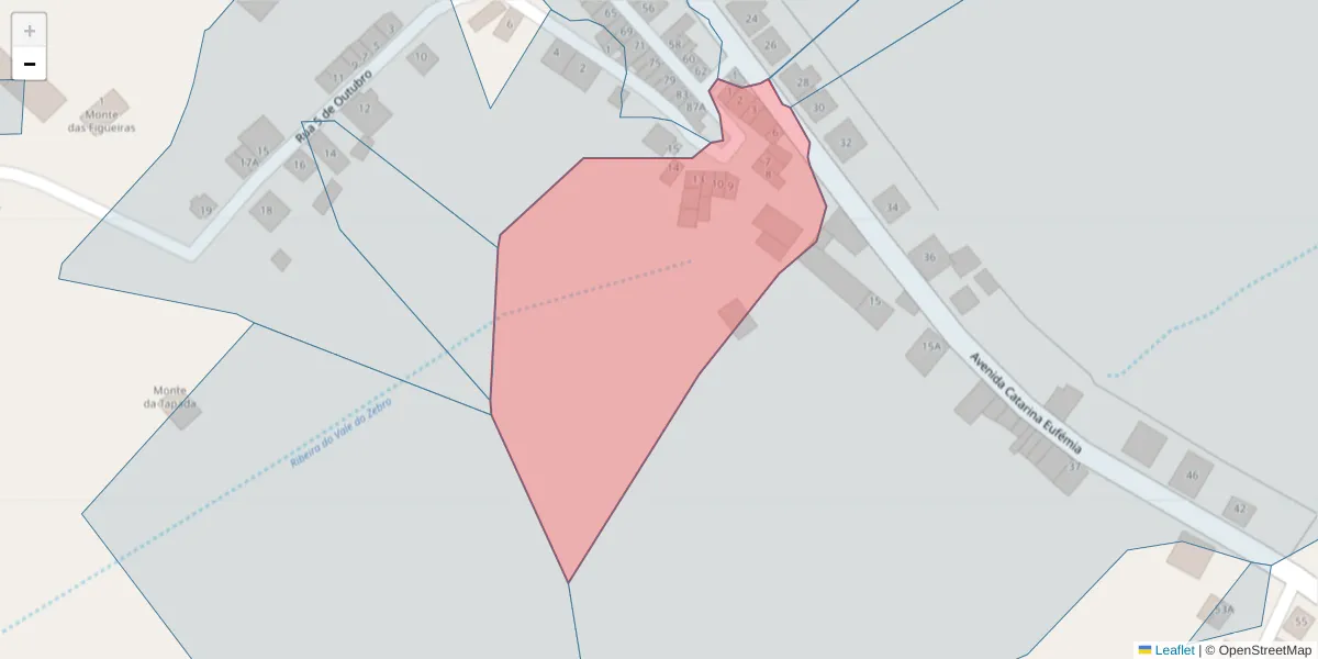 Mapa detalhado do código postal 7100-018 com limites, códigos postais vizinhos e agências dos correios