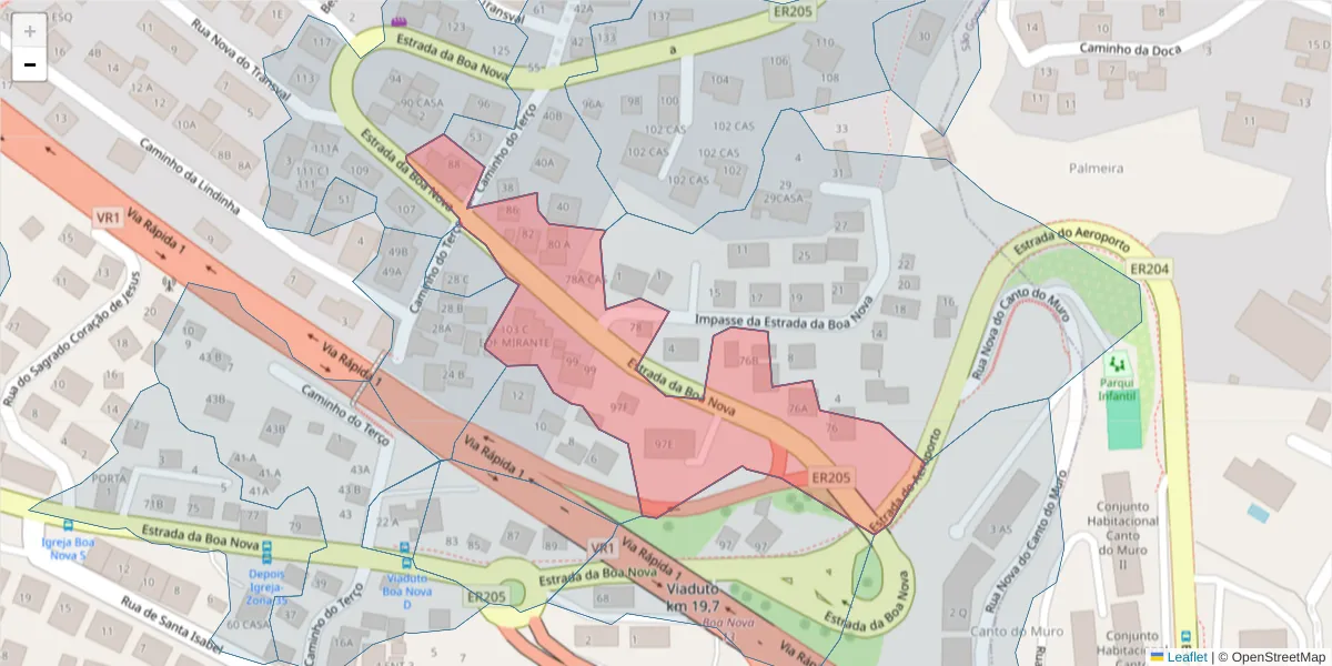 Mapa detalhado do código postal 9060-004 com limites, códigos postais vizinhos e agências dos correios